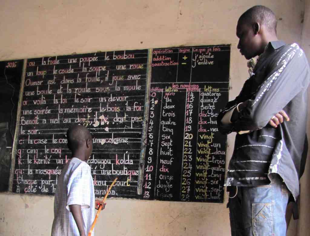 UNA BIBLIOTECA PER LA SCUOLA PRIMARIA 