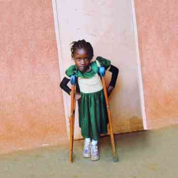 Camerun bambina